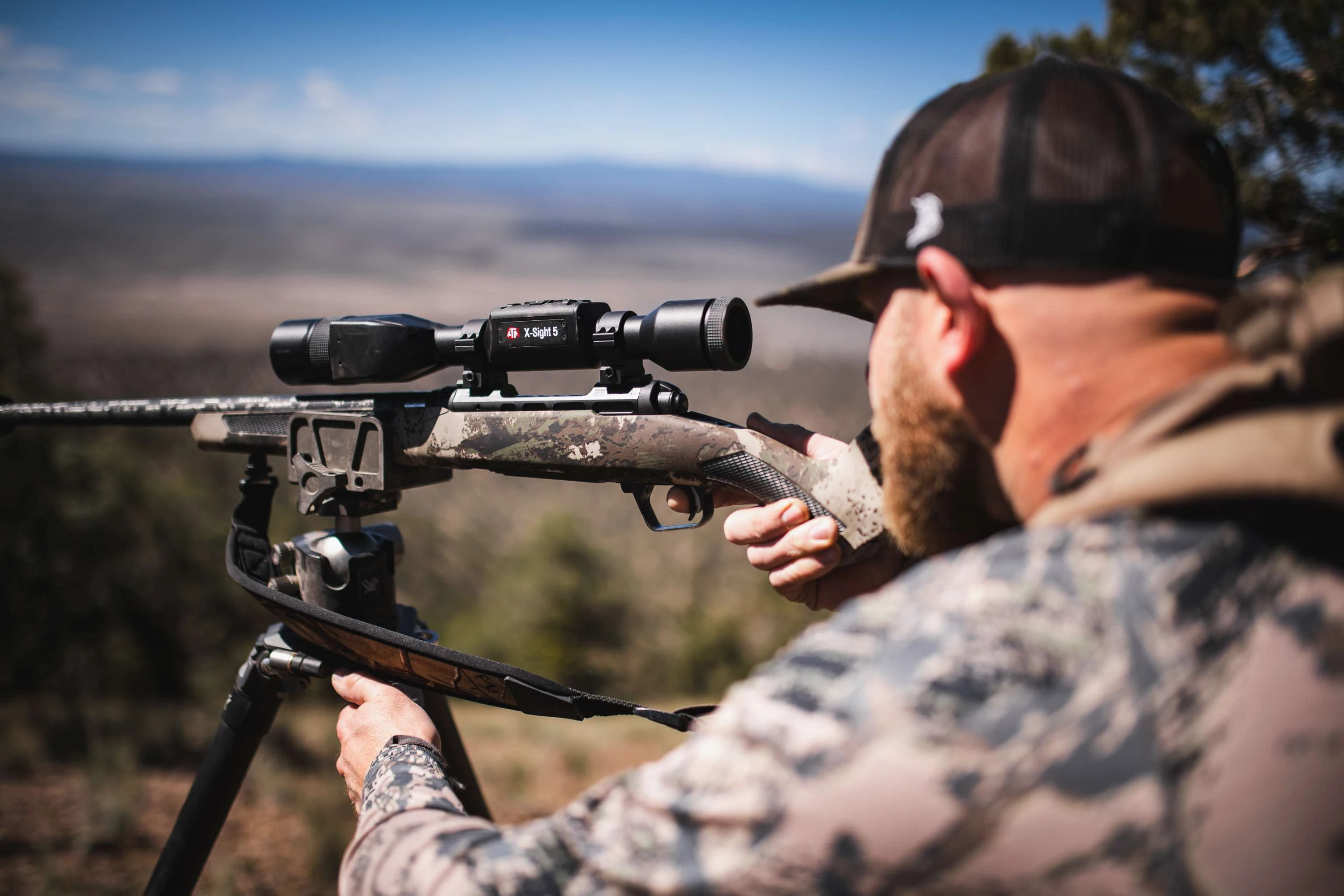 Cheap Night Vision Scope Hog Hunting – Best Low-Cost NV Picks 2026